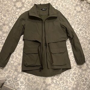 The North Face olive green wind jacket M
